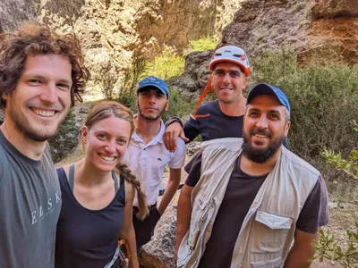 Lokale Obstbauern und ihre erste Klettererfahrung mit uns